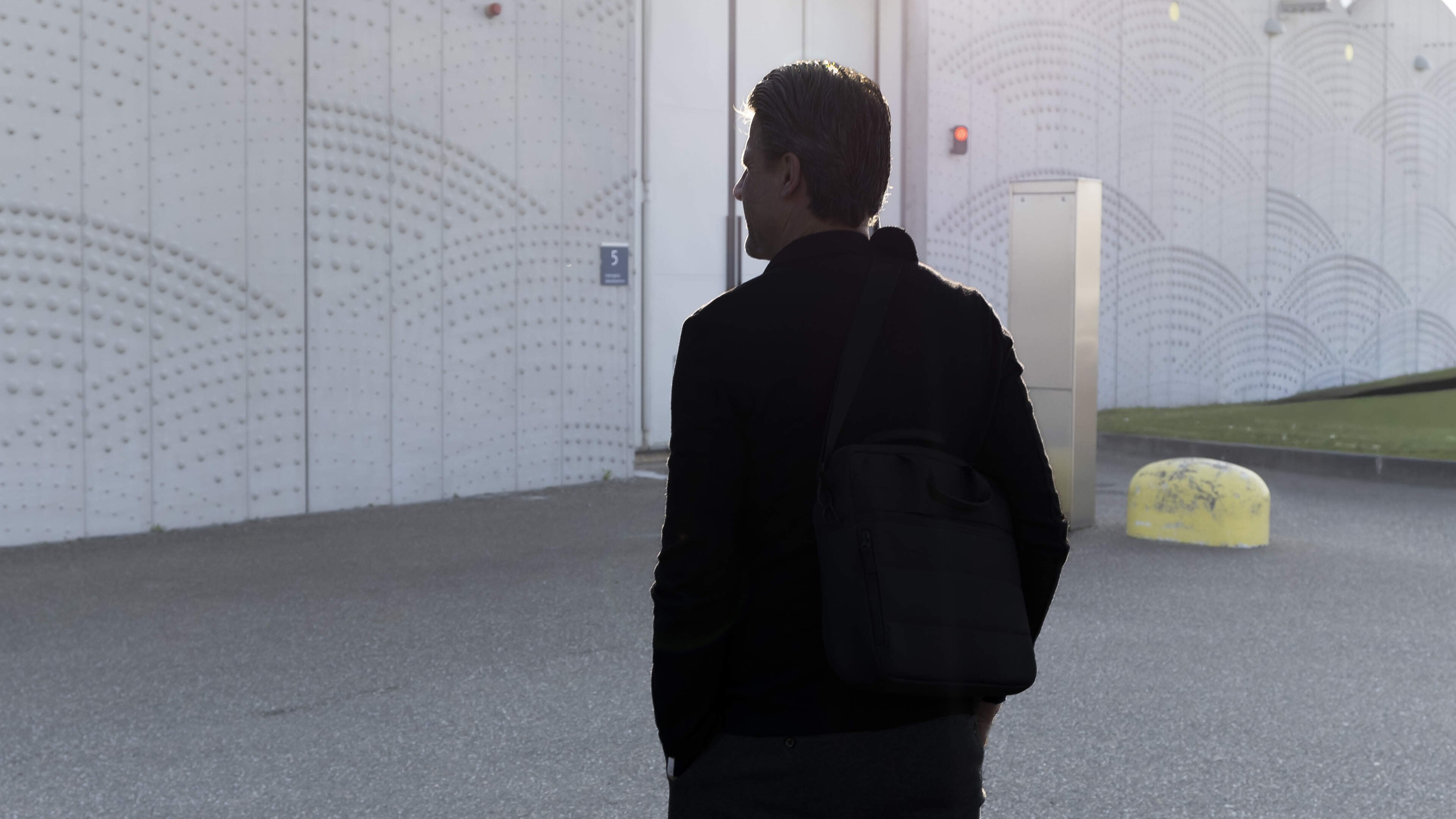 Hans (45) herbeleeft gruwelijke avond in rechtszaal, twaalf jaar na aanslag Mocro-maffia: ’Ze moesten Mohammed hebben’